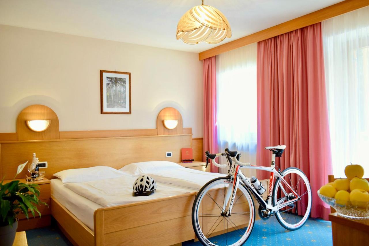 Hotel Waldheim Sarnonico المظهر الخارجي الصورة