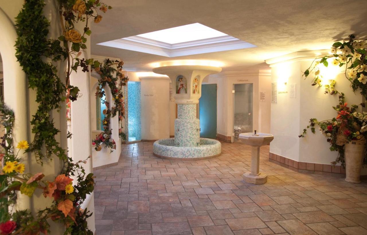 Hotel Waldheim Sarnonico المظهر الخارجي الصورة